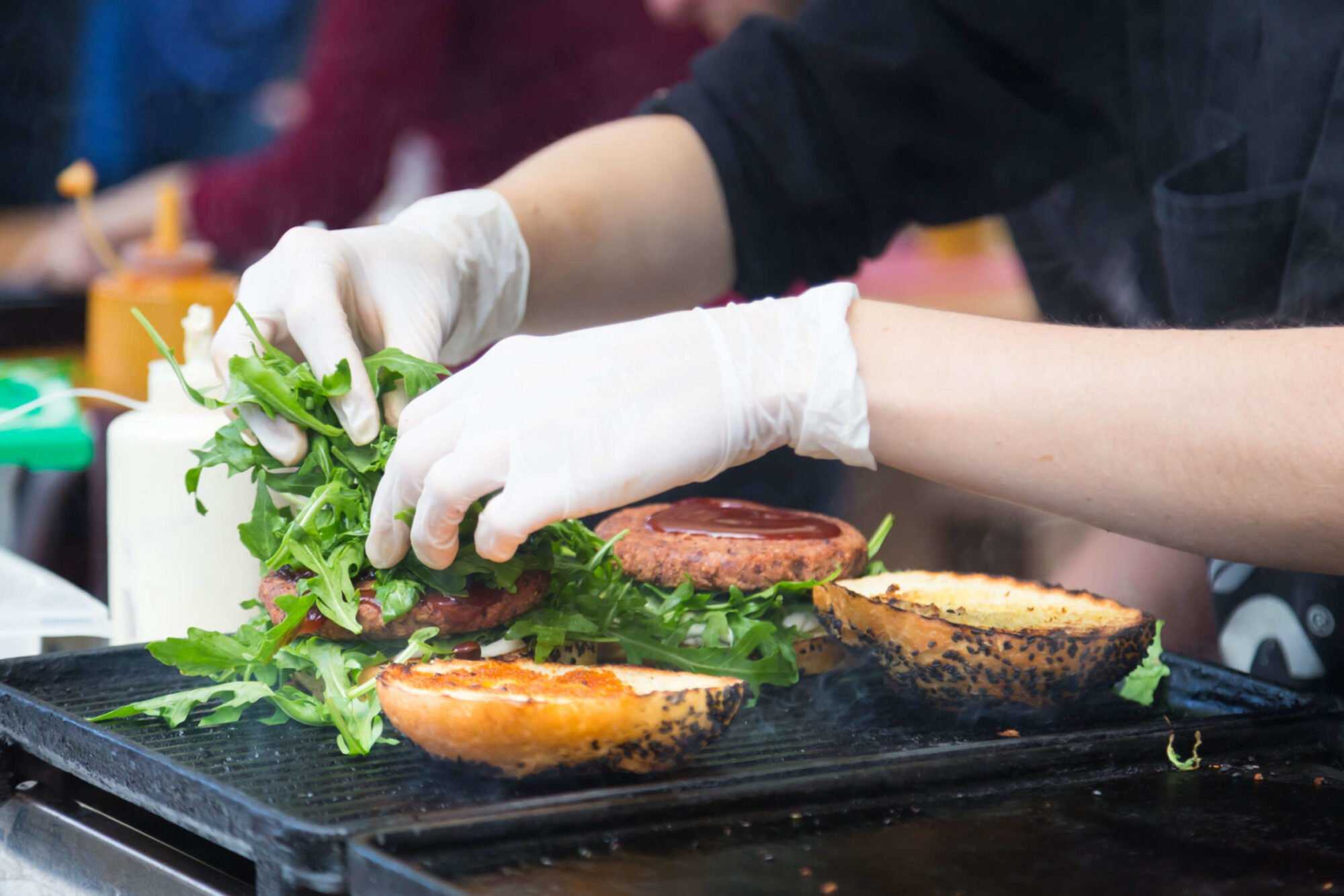 Street food anno – mit ettek a szüleink és mit eszünk mi?